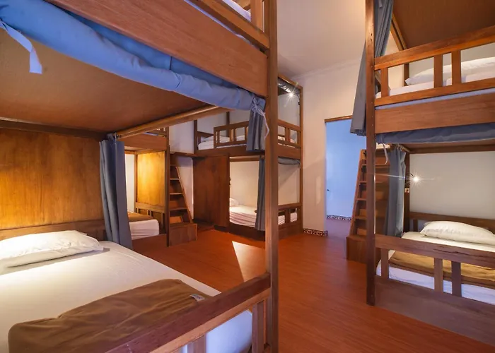 Simpang Auberge de jeunesse *